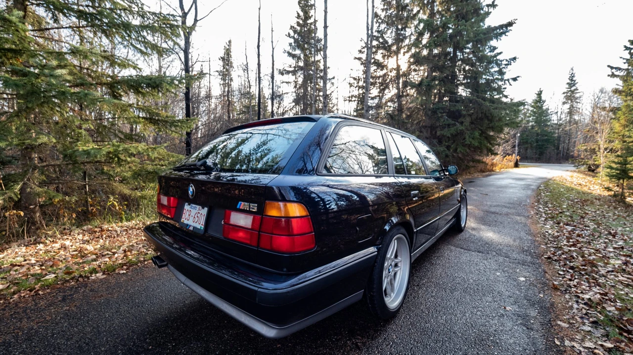 1995 BMW E34 M5 - Image 17 of 31