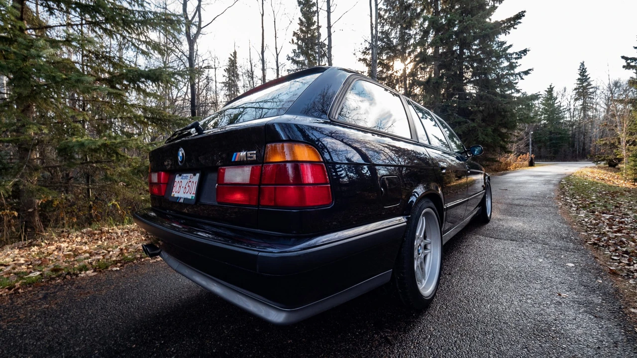 1995 BMW E34 M5 - Image 16 of 31