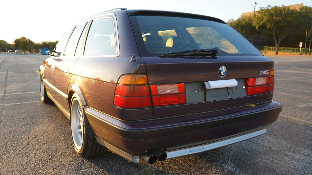 1995 BMW E34 M5 - Image 19 of 31