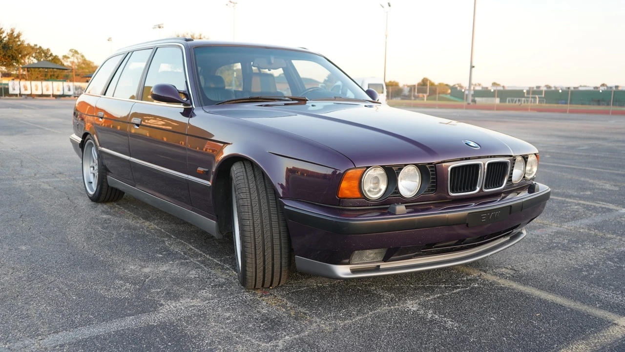 1995 BMW E34 M5 - Image 10 of 31