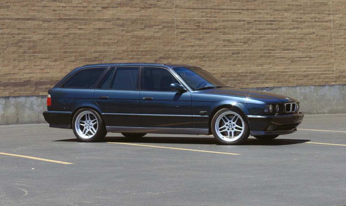 1995 BMW E34 M5 - Image 16 of 31
