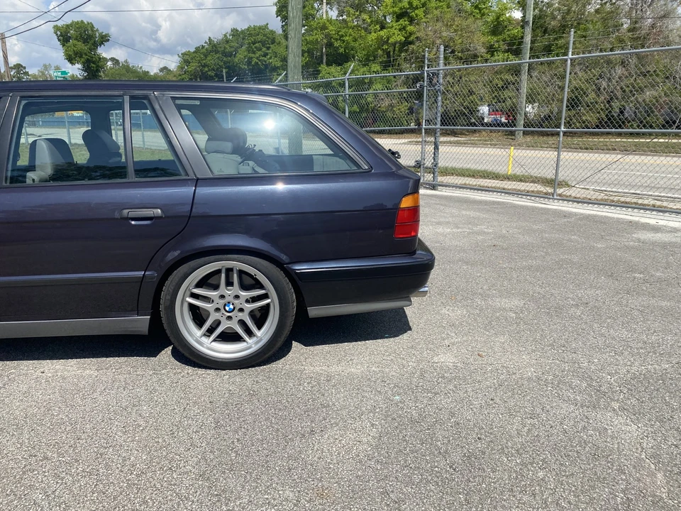 1995 BMW E34 M5 - Image 20 of 31