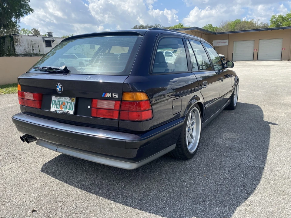 1995 BMW E34 M5 - Image 10 of 31