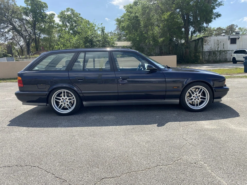 1995 BMW E34 M5 - Image 11 of 31