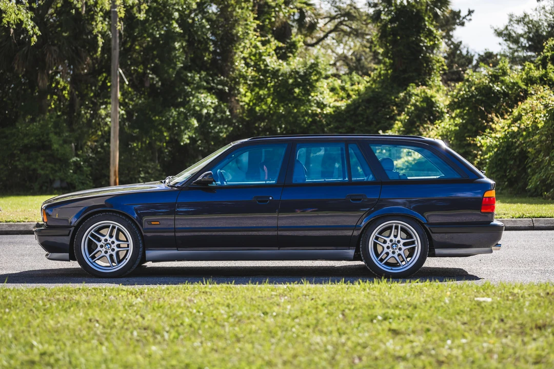 1995 BMW E34 M5 - Image 16 of 31