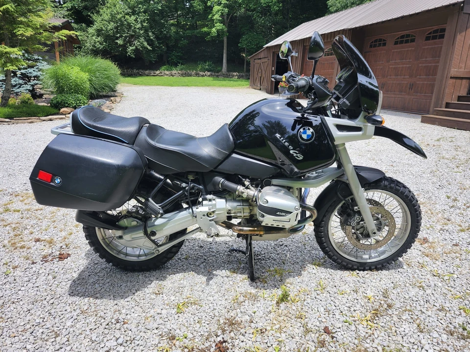 1995 BMW R1100 & R1150 & R1200 & R1250 & R1300 - Image 2 of 31