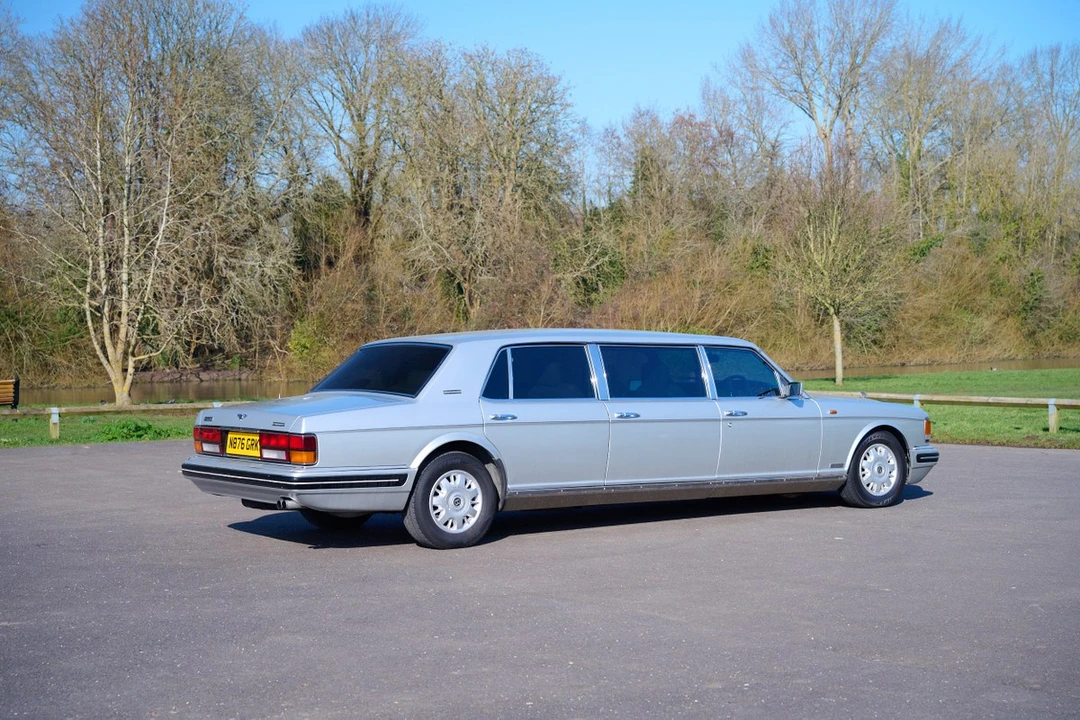 1995 Bentley Brooklands - Image 7 of 30