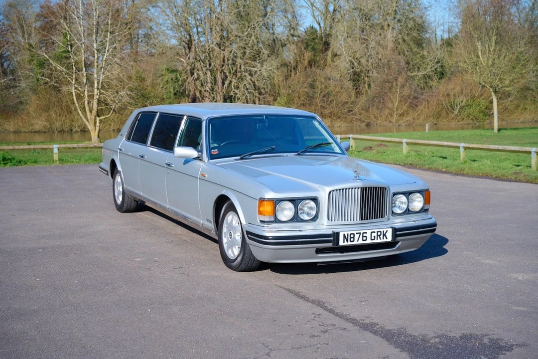 1995 Bentley Brooklands - Image 17 of 30