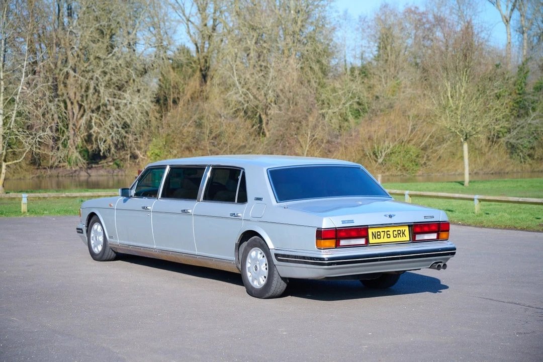 1995 Bentley Brooklands - Image 11 of 30