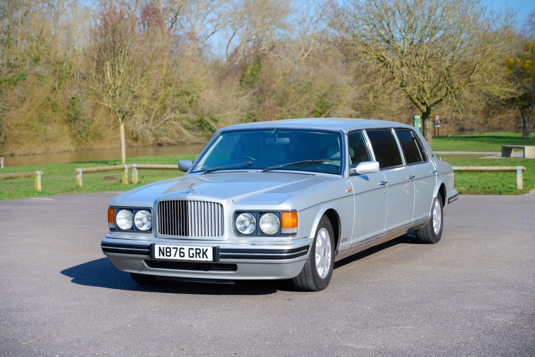1995 Bentley Brooklands - Image 8 of 30