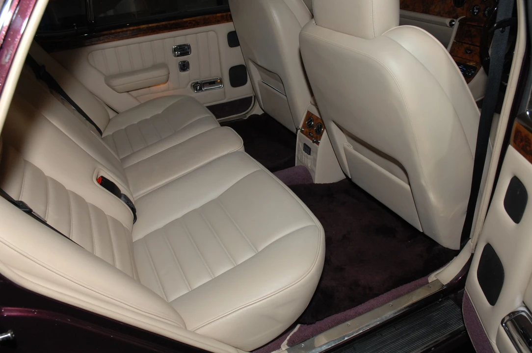 1995 Bentley Brooklands - Image 4 of 16