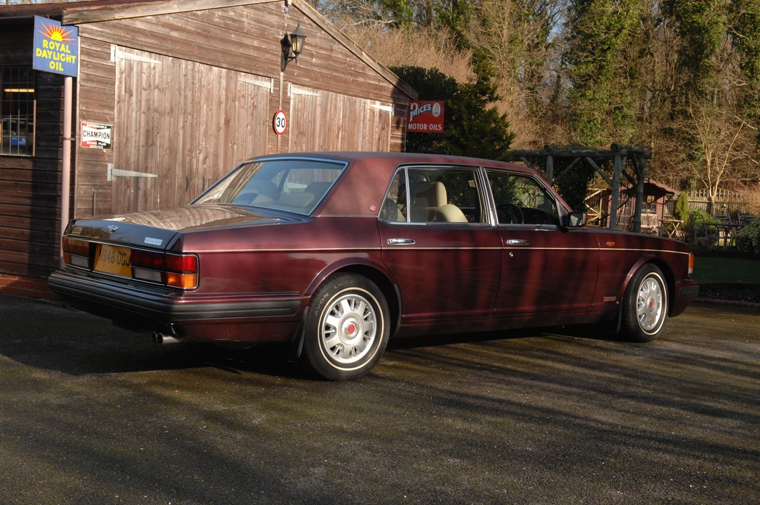 1995 Bentley Brooklands - Image 8 of 16