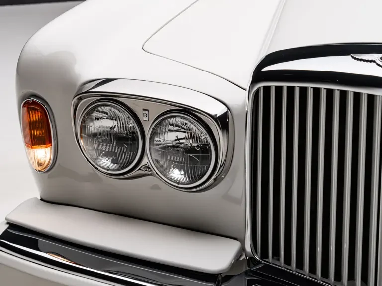 1995 Bentley Azure 1st Gen - Image 19 of 31