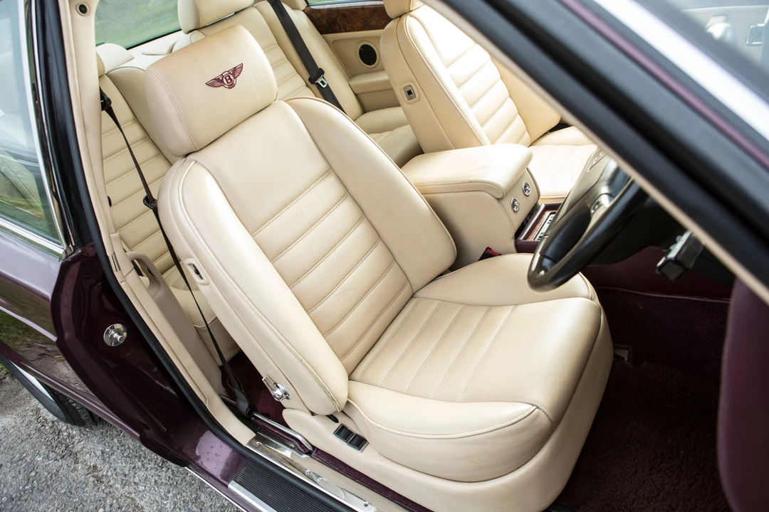 1995 Bentley Continental R - Image 8 of 17