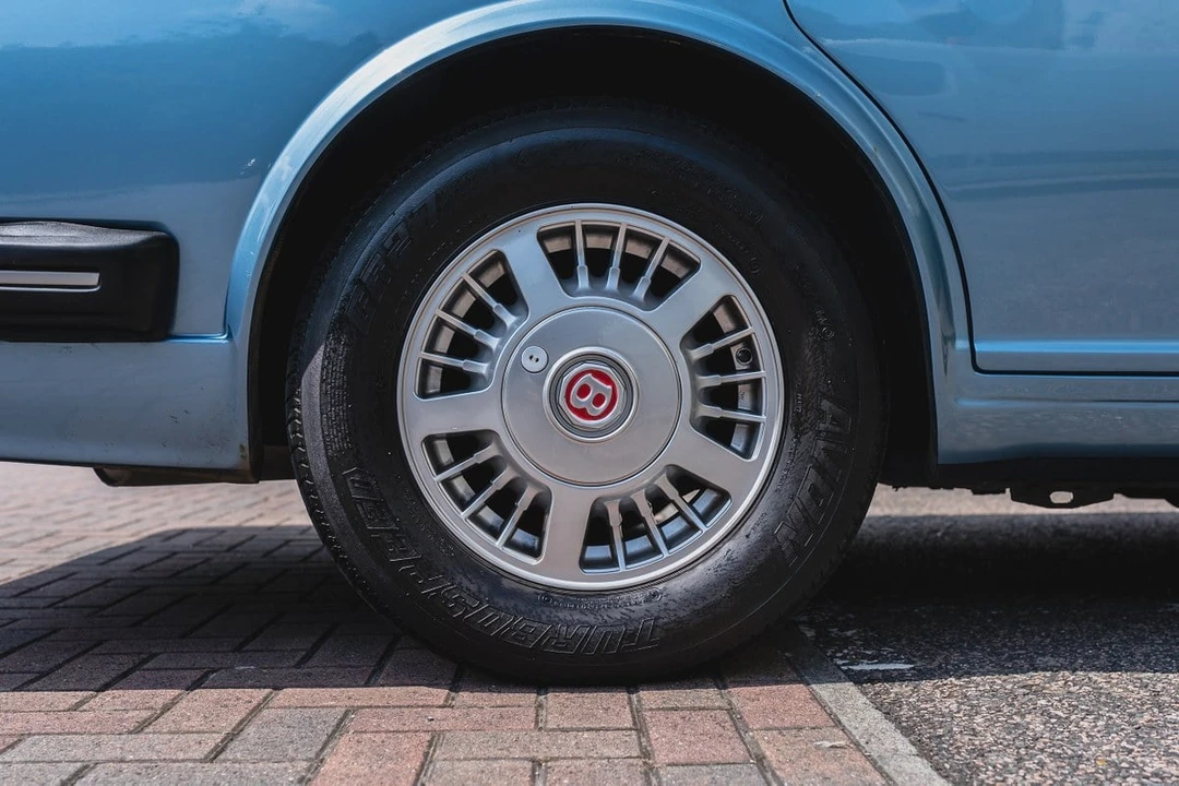 1995 Bentley Mulsanne - Image 19 of 30