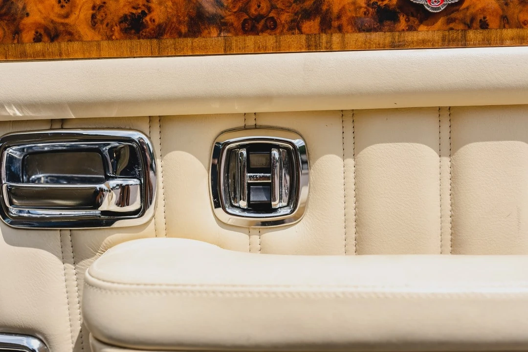 1995 Bentley Mulsanne - Image 28 of 30