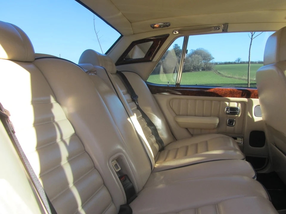 1995 Bentley Mulsanne - Image 27 of 30