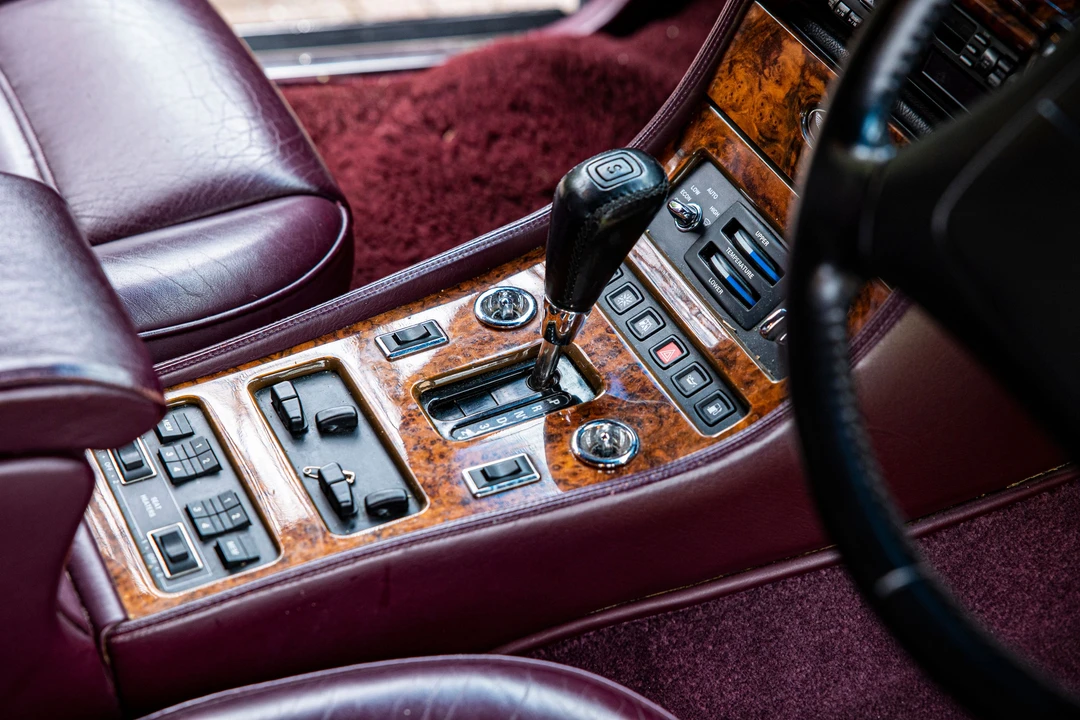 1995 Bentley Mulsanne - Image 16 of 31