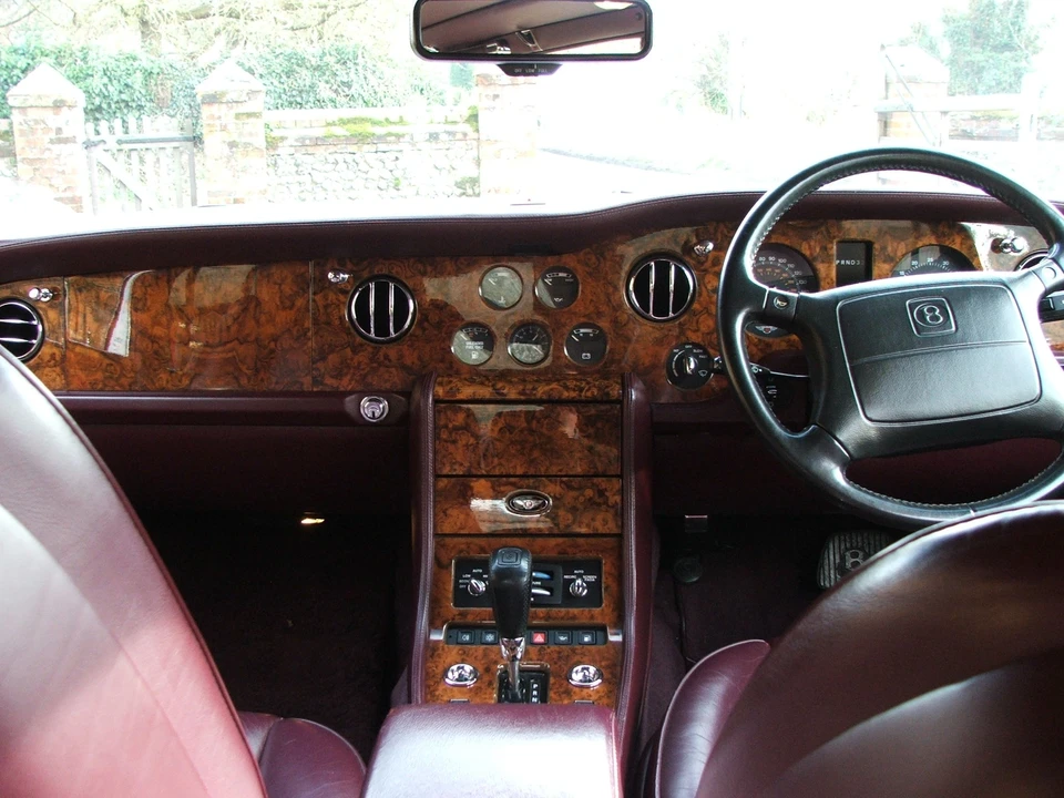 1995 Bentley Mulsanne - Image 10 of 11