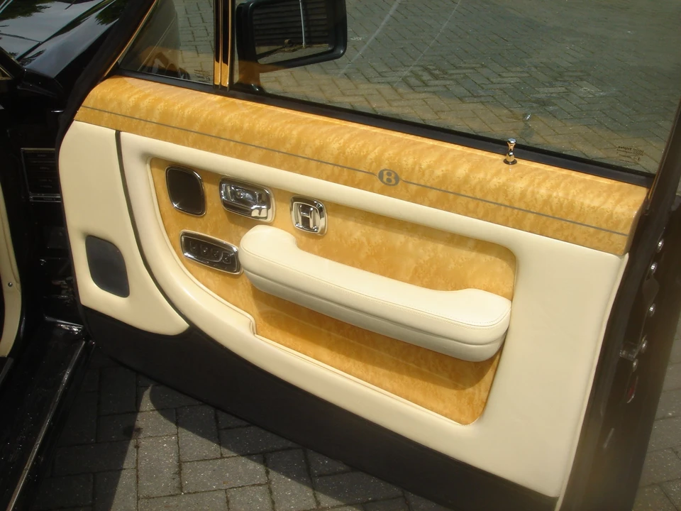 1995 Bentley Brooklands - Image 3 of 3