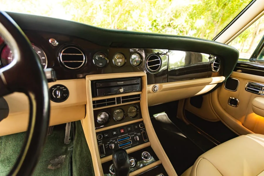 1995 Bentley Brooklands - Image 8 of 31