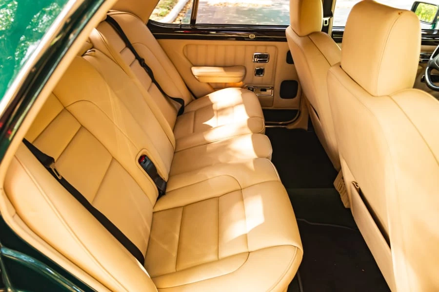 1995 Bentley Brooklands - Image 12 of 31