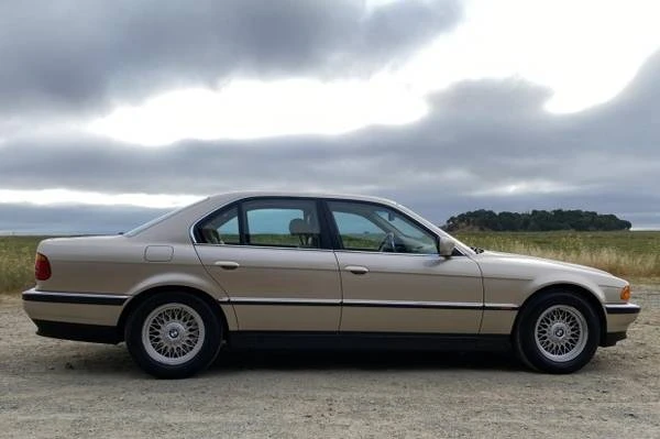 1995 BMW E38 7 Series - Image 2 of 5