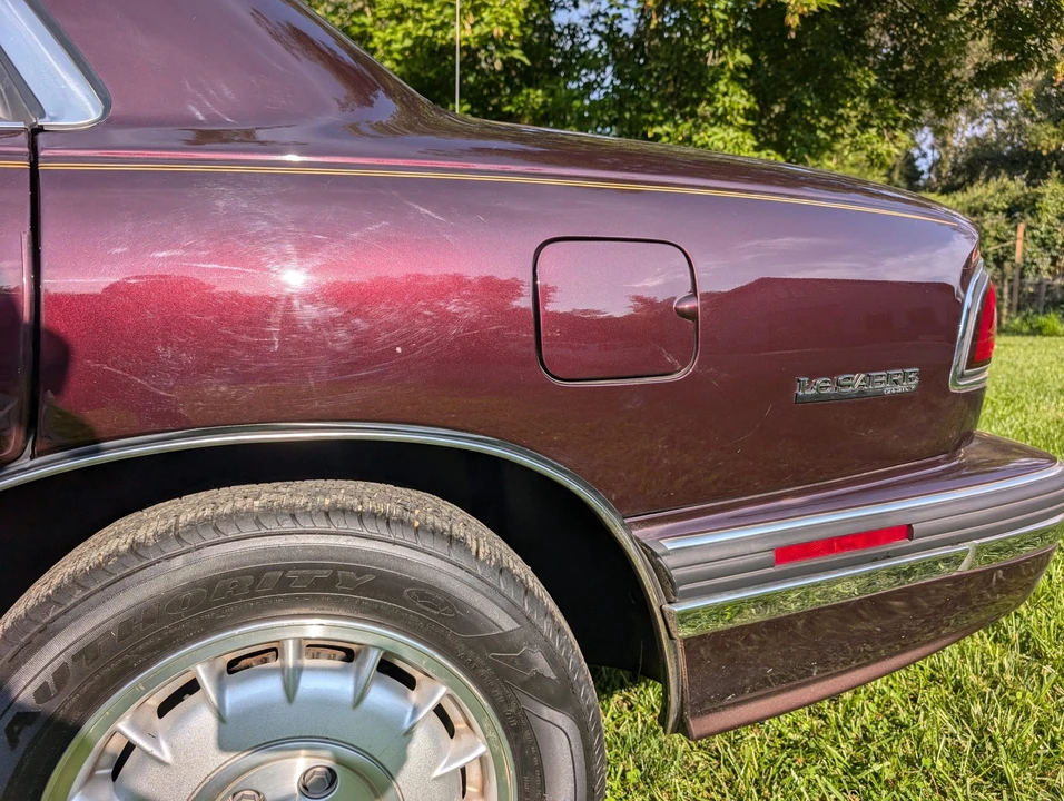 1995 Buick LeSabre - Image 17 of 31
