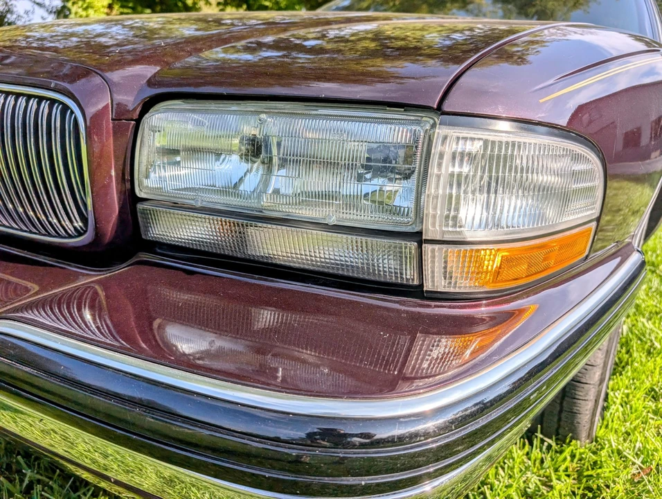 1995 Buick LeSabre - Image 11 of 31