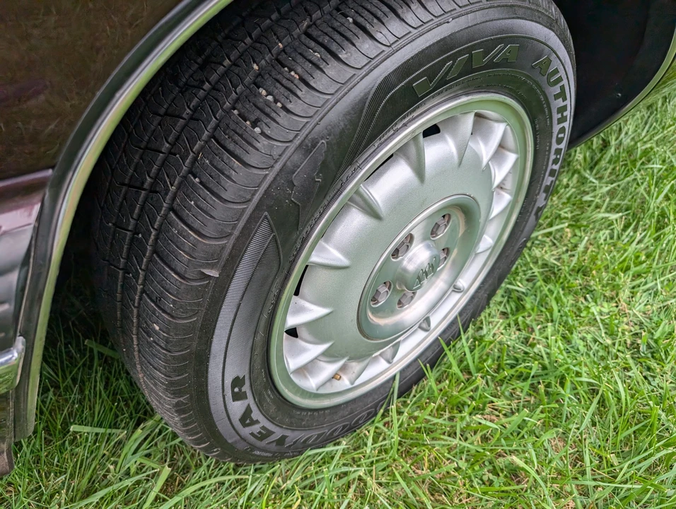 1995 Buick LeSabre - Image 26 of 31