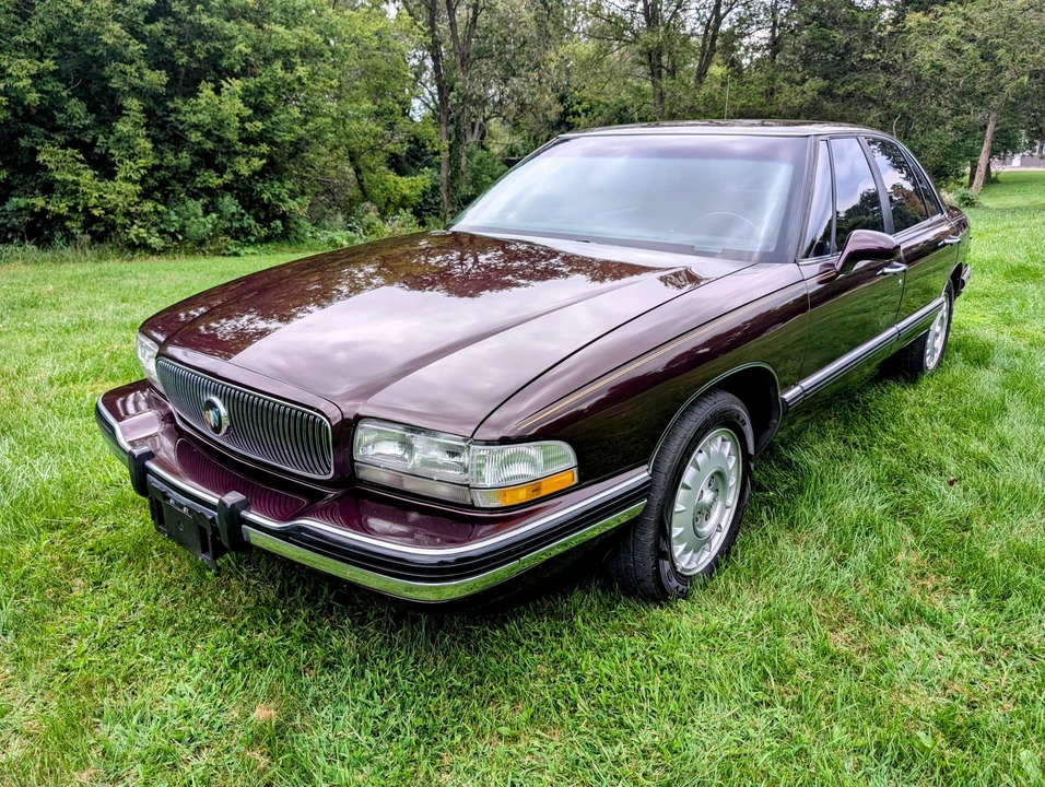 1995 Buick LeSabre - Image 6 of 31