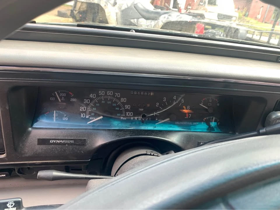 1995 Buick LeSabre - Image 9 of 10