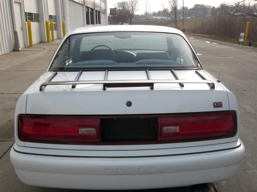 1995 Buick Regal - Image 2 of 6