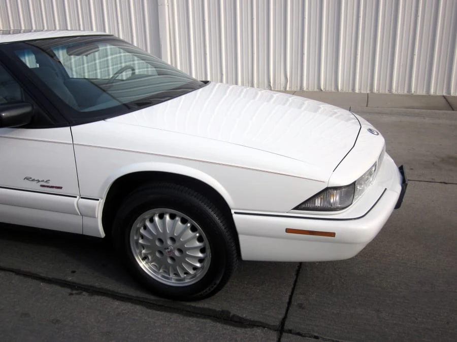 1995 Buick Regal - Image 6 of 6