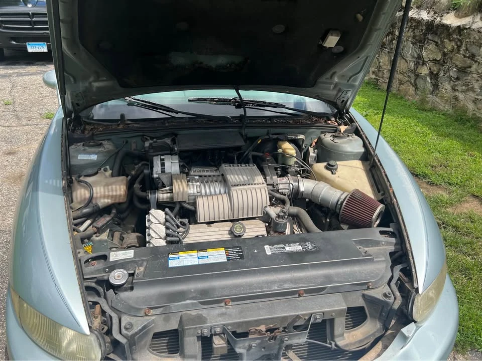1995 Buick Riviera 8th Gen - Image 8 of 10