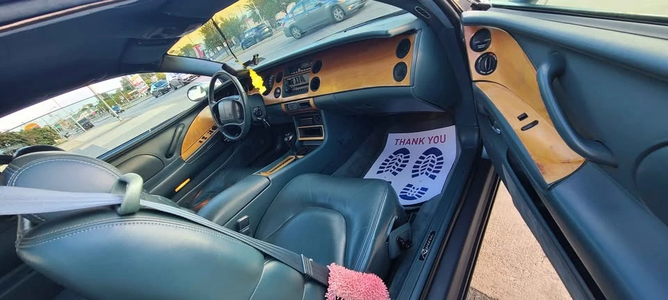 1995 Buick Riviera 8th Gen - Image 12 of 18