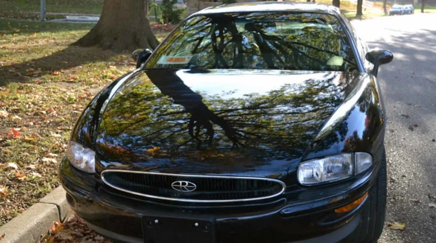 1995 Buick Riviera 8th Gen - Image 6 of 9