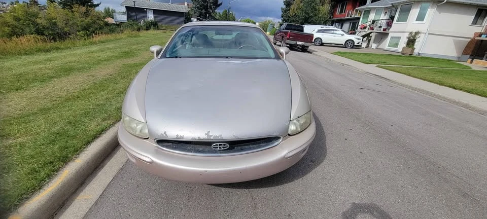 1995 Buick Riviera 8th Gen - Image 8 of 8