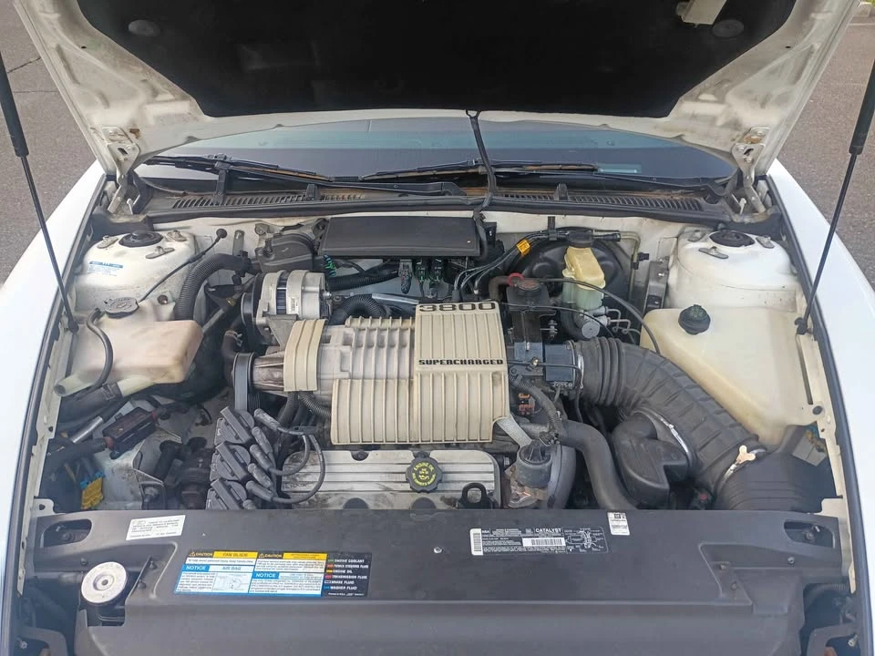 1995 Buick Riviera 8th Gen - Image 20 of 20