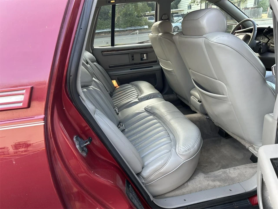 1995 Buick Roadmaster - Image 3 of 20