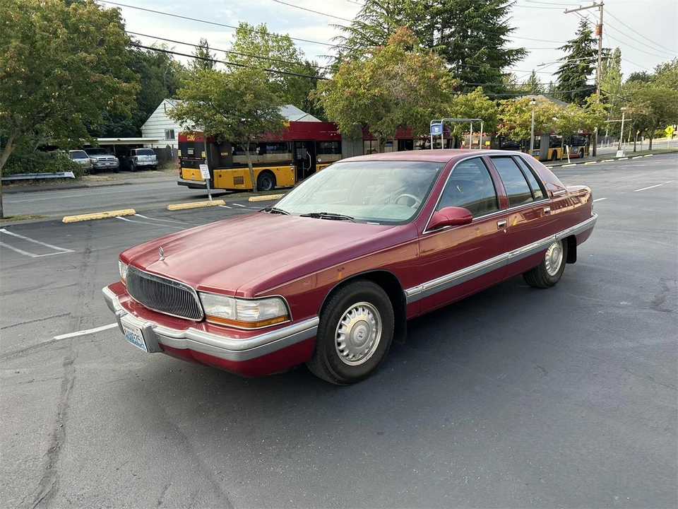 1995 Buick Roadmaster - Image 5 of 20