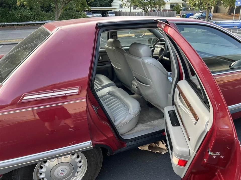 1995 Buick Roadmaster - Image 11 of 20