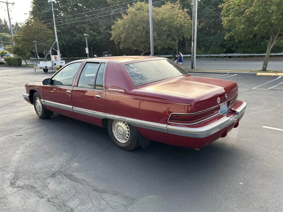 1995 Buick Roadmaster - Image 14 of 20