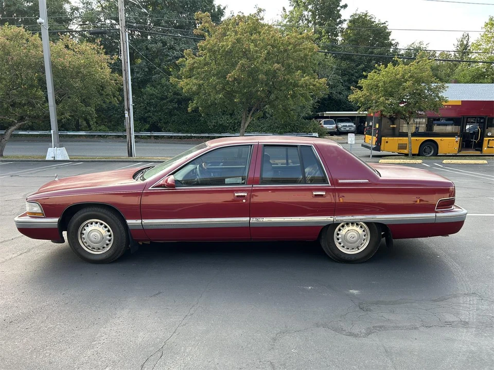 1995 Buick Roadmaster - Image 15 of 20