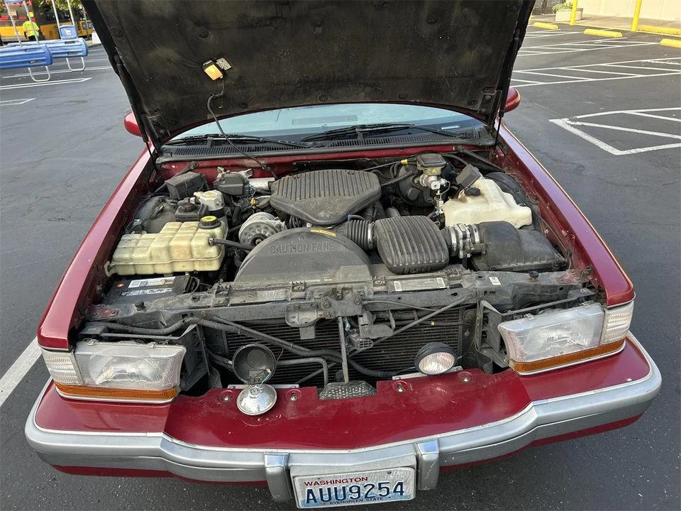 1995 Buick Roadmaster - Image 16 of 20