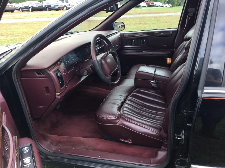 1995 Buick Roadmaster - Image 4 of 9