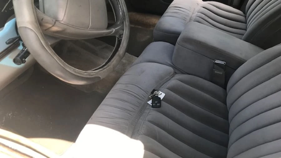 1995 Buick Roadmaster - Image 4 of 4
