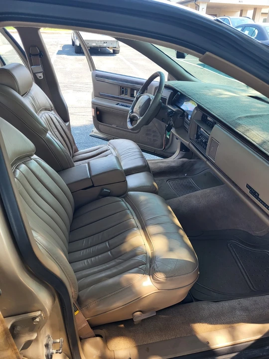 1995 Buick Roadmaster - Image 6 of 18