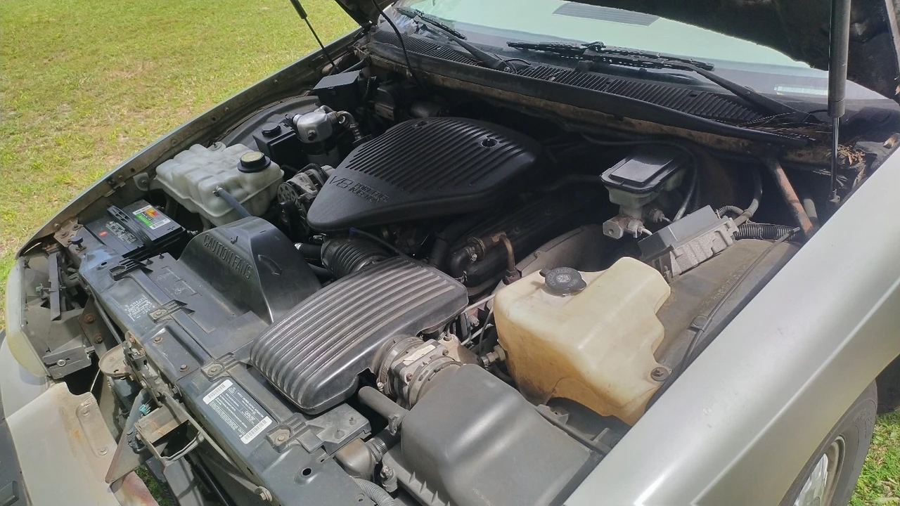 1995 Buick Roadmaster - Image 27 of 31