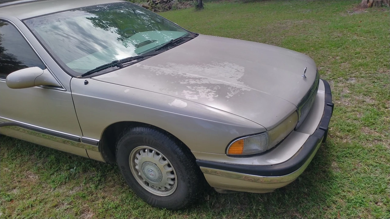 1995 Buick Roadmaster - Image 7 of 31